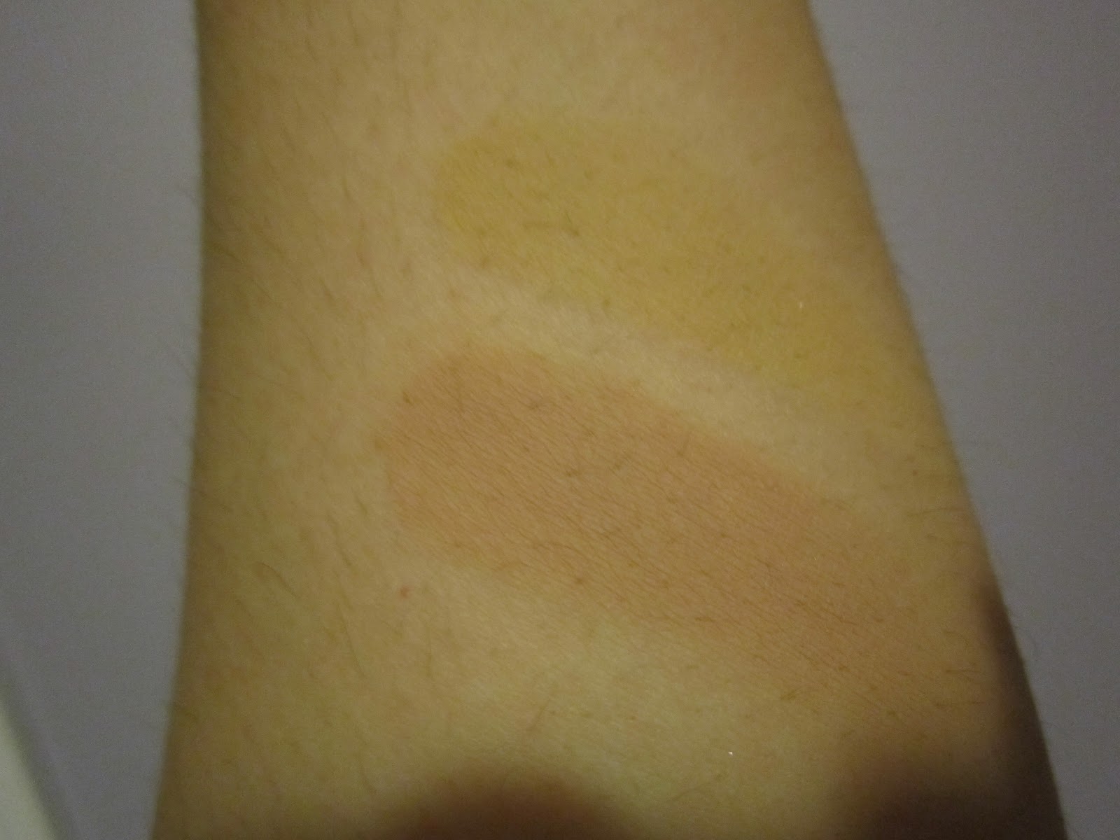 My Makeup Issues MAC Paint Pot Painterly and Soft Ochre Review and