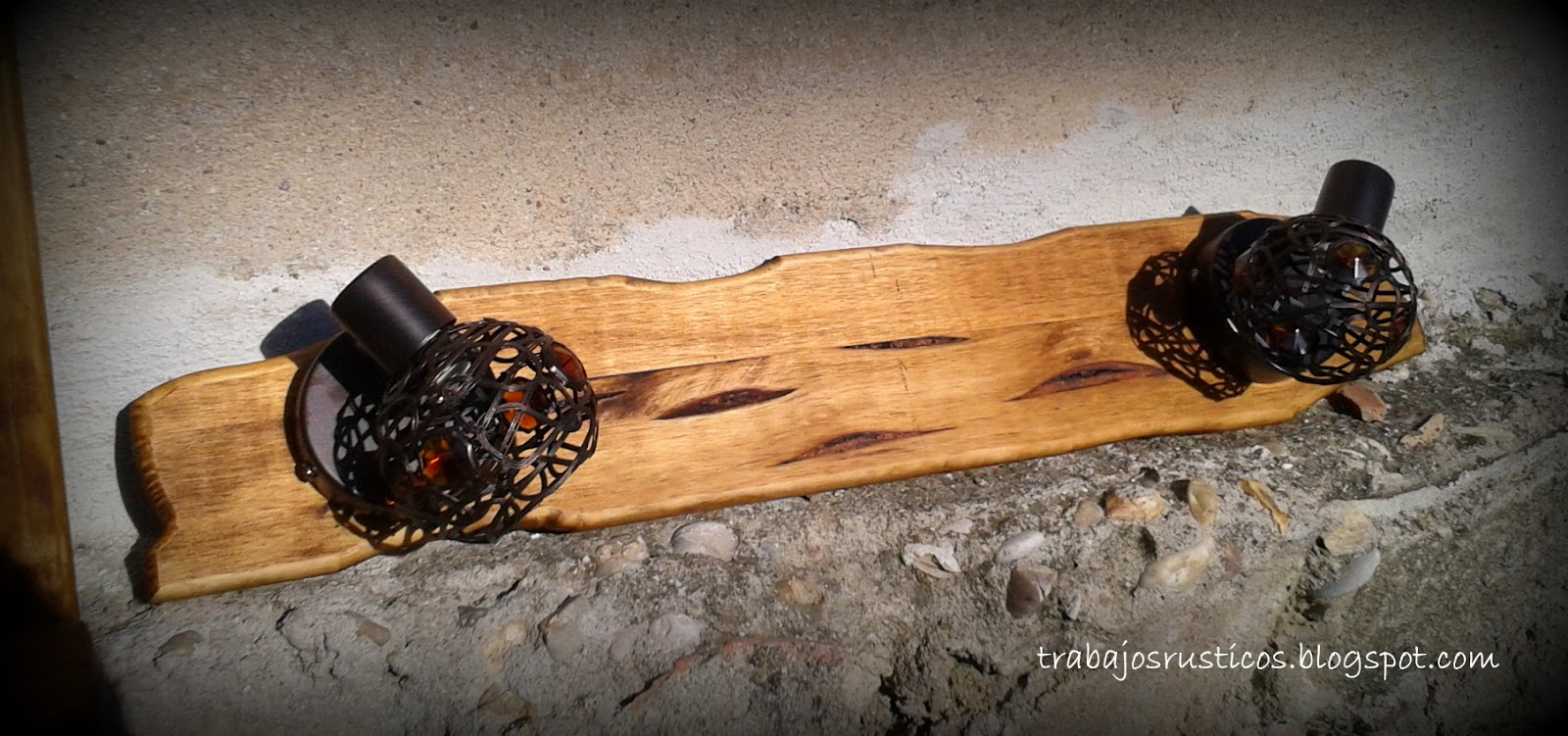 Trabajos Rústicos: Espejo Rústico y Apliques a juego