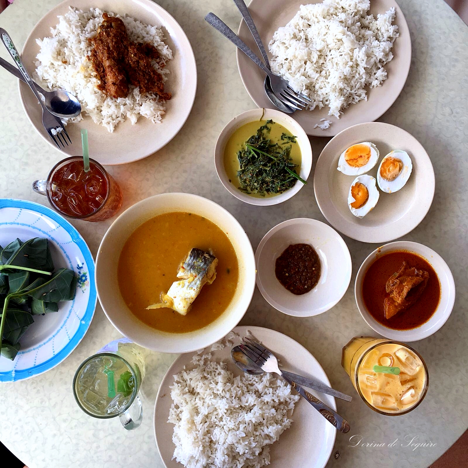 Dorina's Delight™ FOOD HUNTING KUANTAN