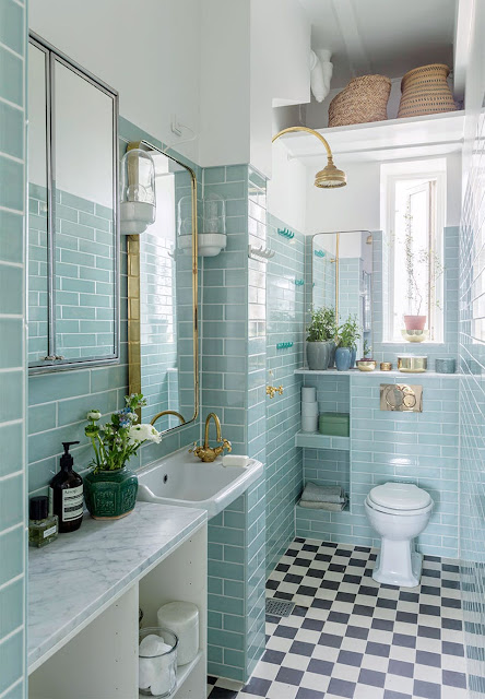 Such efficient use of space in this lovely bathroom- design addict mom