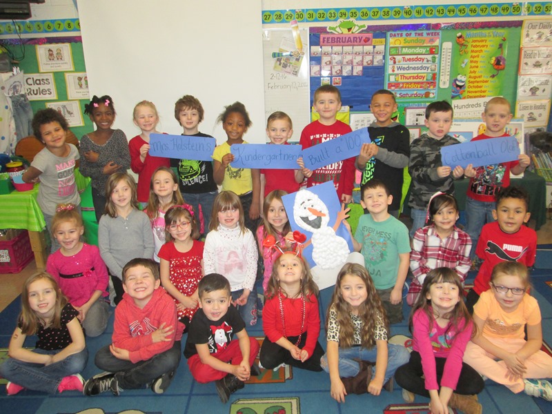 Talking Taylor Schools RANDALL ELEMENTARY SCHOOL celebrates 100 days