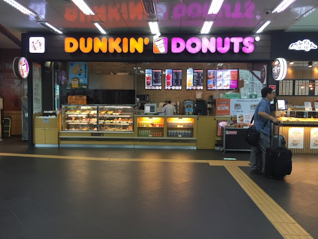 Dunkin' Donuts Seoul Station