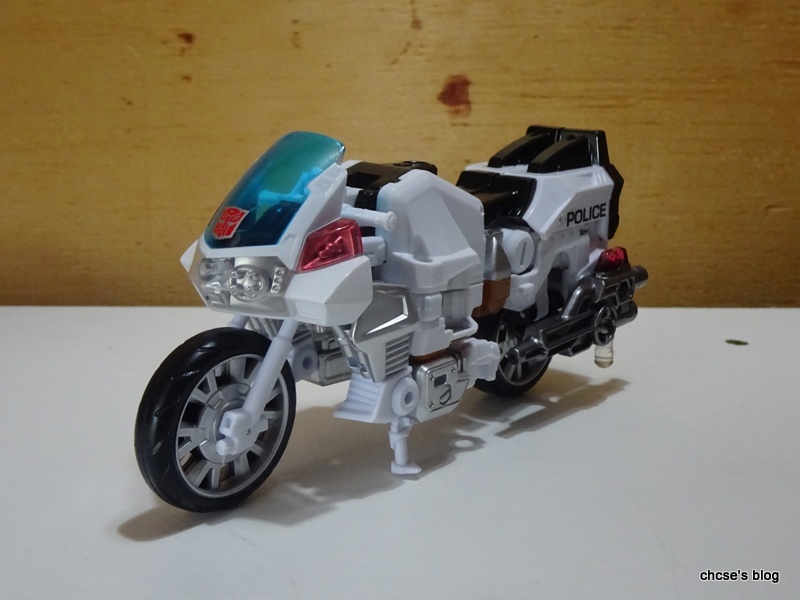 ChCse's blog: Toy Review: Transformers Generations Combiner Wars Groove ...