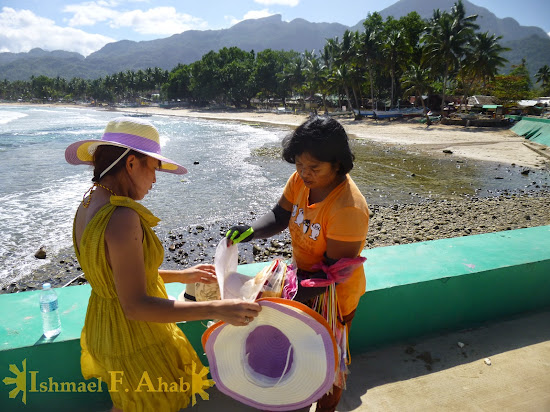 Mad hatter at Sabang Wharf, Puerto Princesa