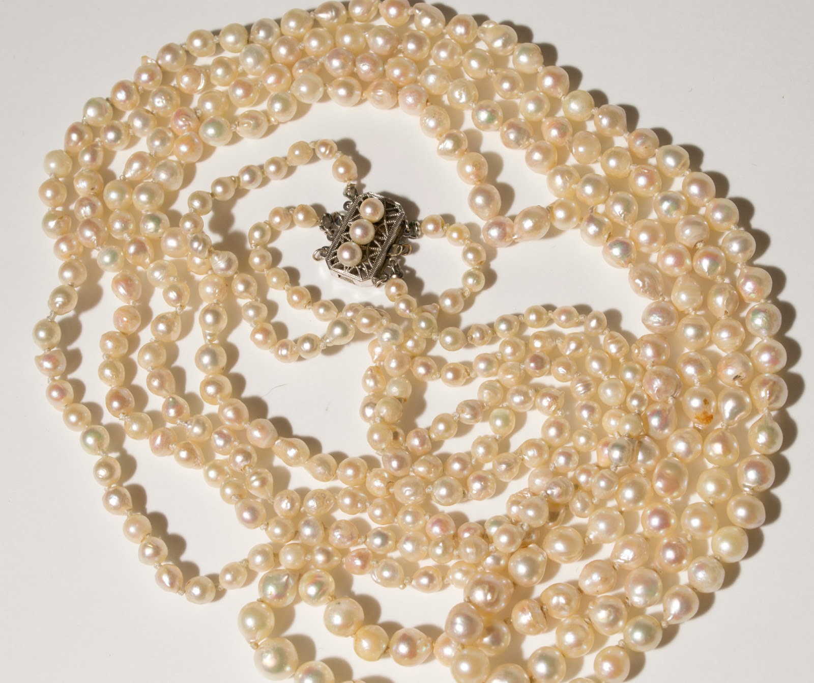 Adrienne's Heirlooms for Appraisal Vintage Cultured Pearl Necklace