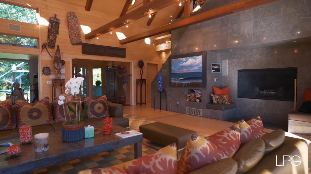 38 Interior Design Photos vs. 40 Sayres Path, Wainscott, NY Luxury Mansion Tour