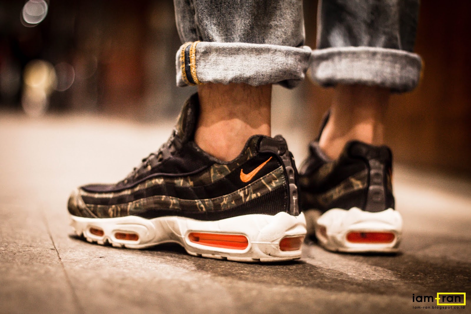air max 95 carhartt on feet