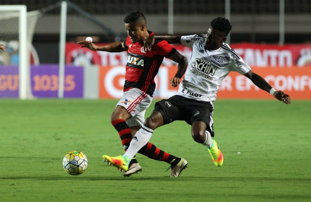 [Torcida Flamengo] Diretoria cogita fazer troca com o São Paulo por lateral-esquerdo