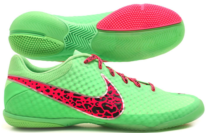 Futsal Mania: 5 Kasut Futsal Terbaik 2013