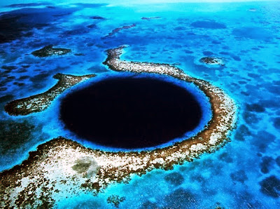 حفر المحيطات الزرقاء Great Blue Hole