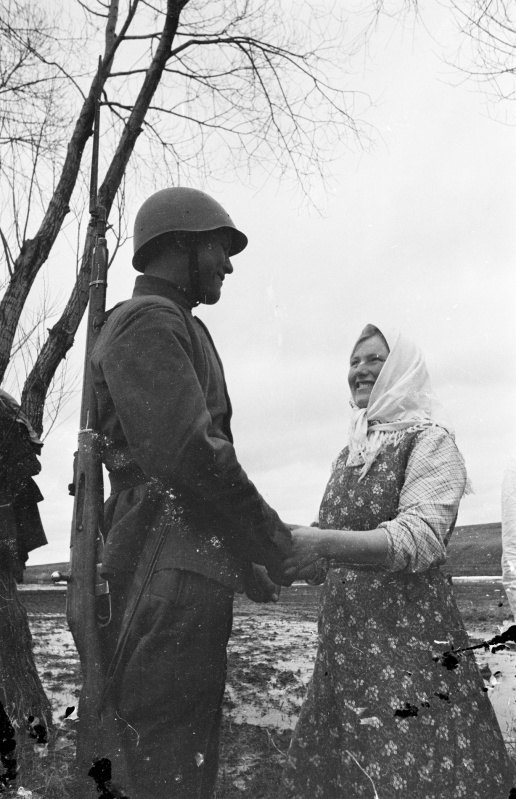 collaborator girls Ukraine worldwartwo.filminspector.com