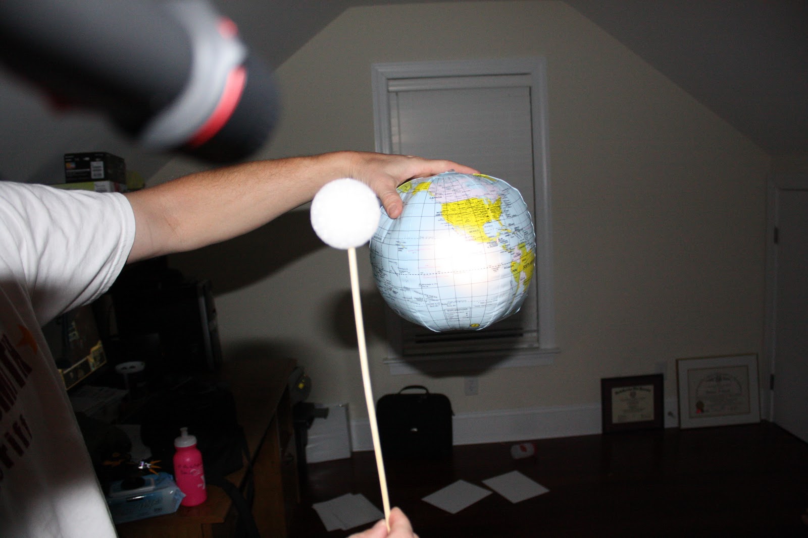 A Slice of Smith Life: Solar Eclipse Experiment and Burning Chocolate!