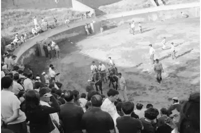 ttt---10.-plaza+toros123.jpg