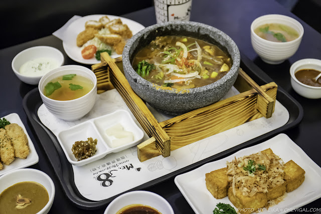 台中人氣咖哩推薦，多國口味平價大份量，假日幾乎一位難求！