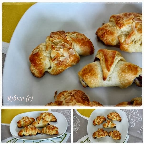 Masleni rogljički in chocolate junkyard torta