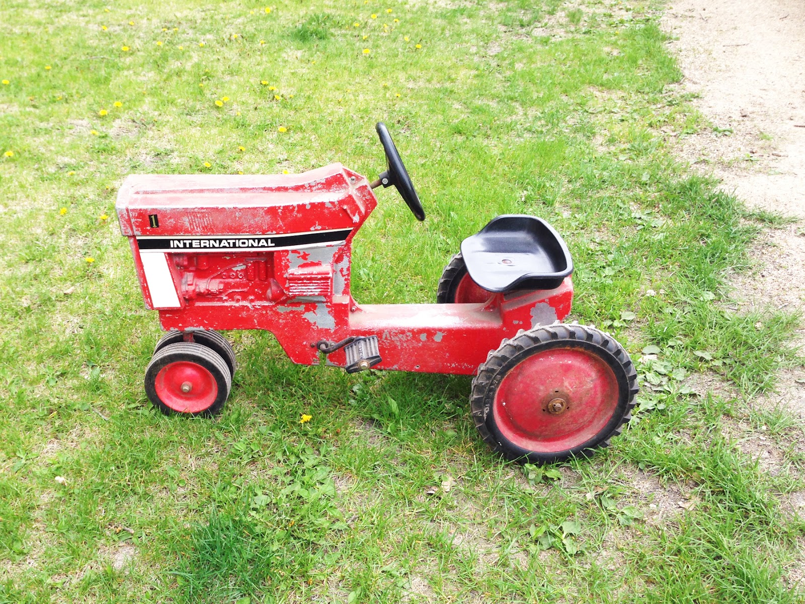 Littlebits by Emily Collette Photo of the Week Tiny Tractor