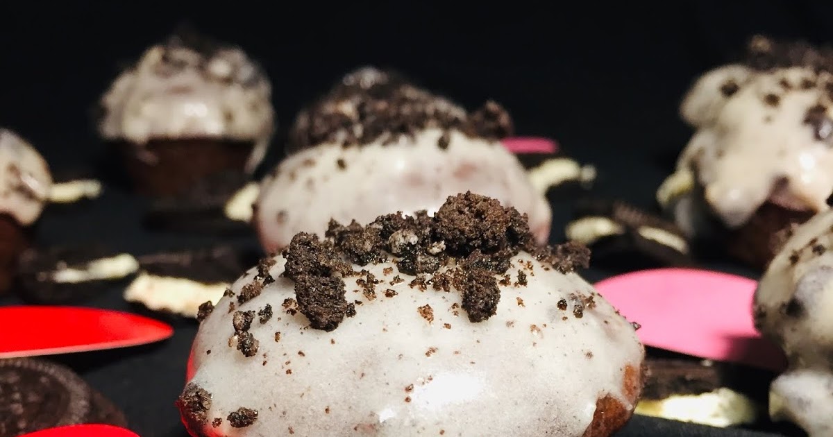Cookies and Cream Doughnut Bites