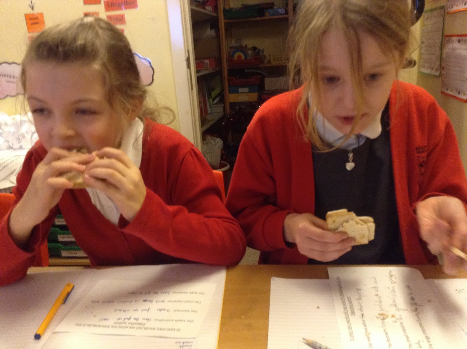 to the Year 4 Blog Home of Oak and Willow Cream Cracker