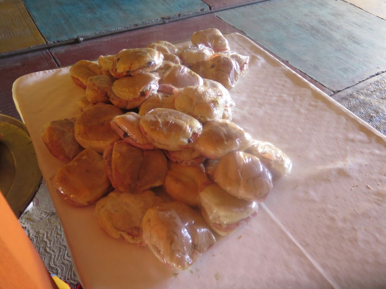Noticias Regala miles de tortas en la PueblaMéxico en honor a la Virgen