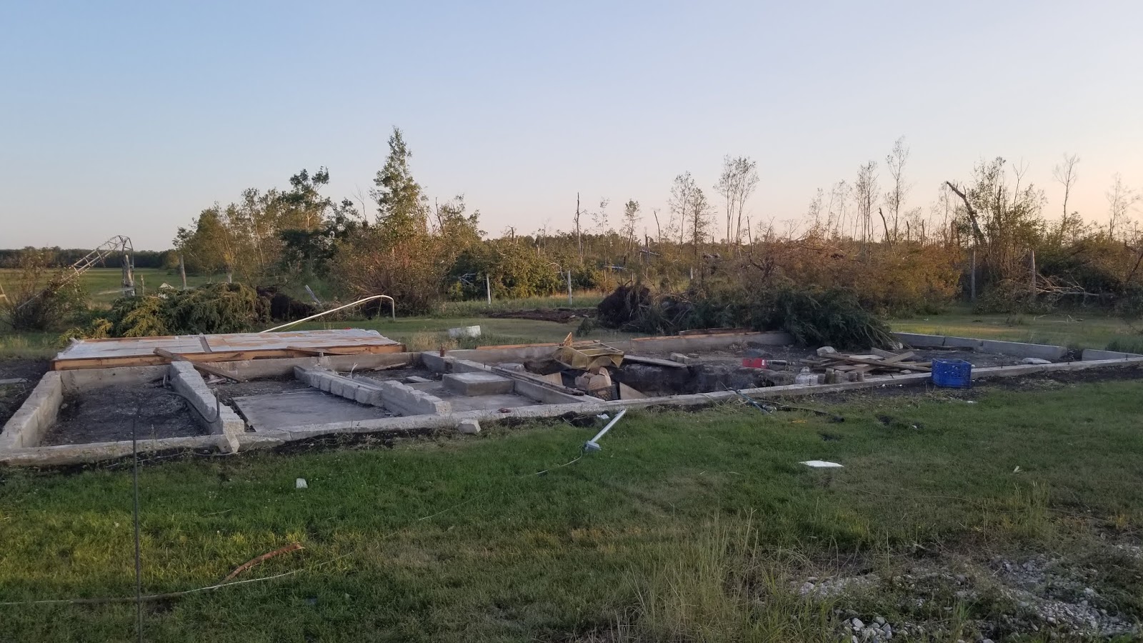 Kyle Brittain's Weather & Storm Chase Blog The 2018 Alonsa, Manitoba