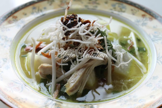 Soto Ayam Azie Kitchen