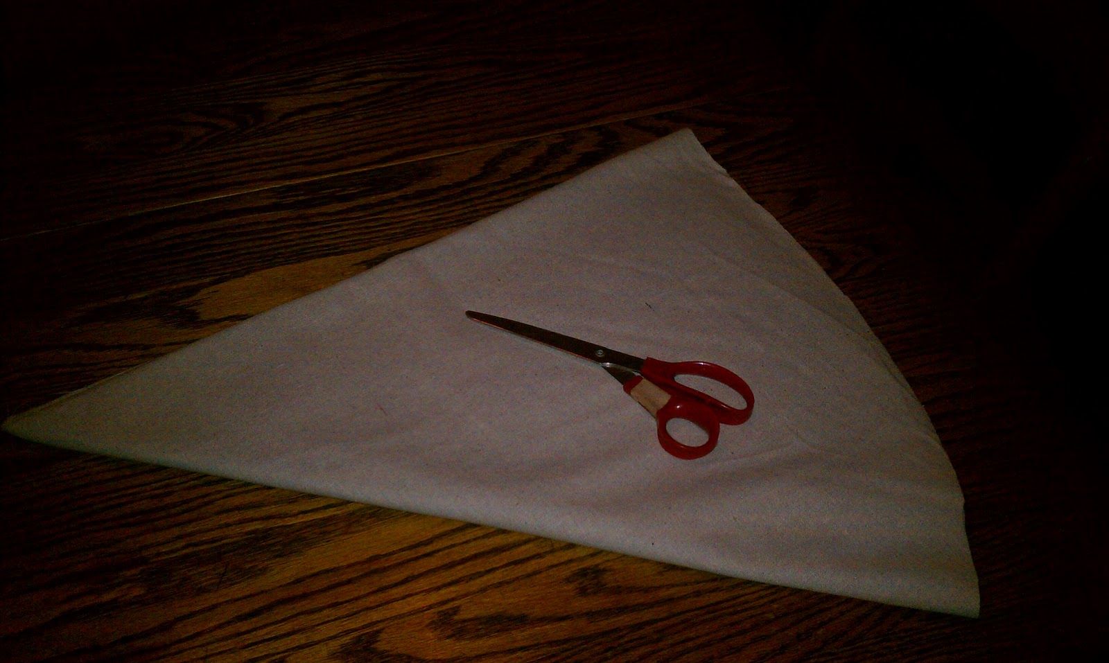 This Vintage Grove DIY No Sew Tree Skirt this-vintage-grove-diy-no-sew-tree-skirt