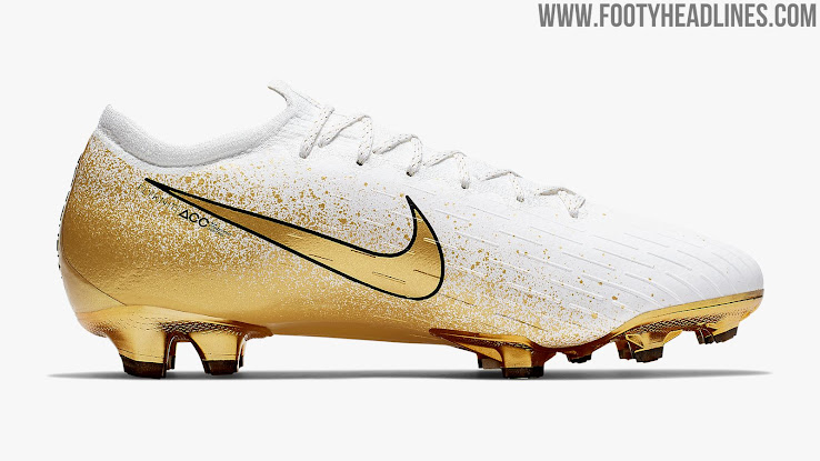nike white and gold boots