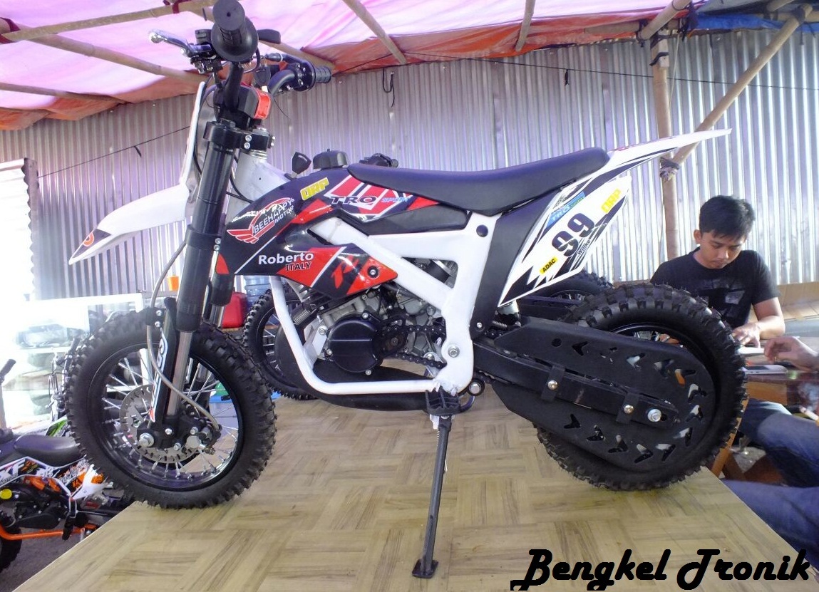 Spesifikasi Harga Motor Trail GP Mini Mainan Rakitan 50 CC SCB