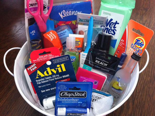 everything-elsea-wedding-day-survival-kit