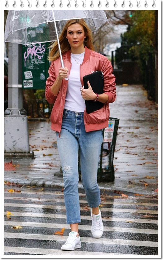 カーリー・クロス ファッション♡ スポーティー！ボンバージャケット、スニーカー CELEB FASHION STYLE