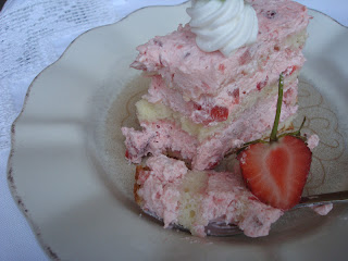 Piscot cu crema de capsuni