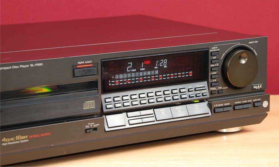 Technics SLP990 CD Player AudioBaza