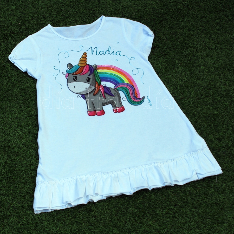 Camiseta unicornio