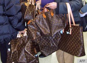 Louis Vuitton Merchandise Stolen From Paris Airport