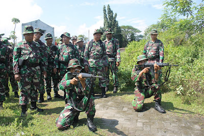 MINGGU MILITER MEMBENTUK DISIPLIN DAN MENGEMBALIKAN JATI DIRI PRAJURIT KODIM SRAGEN