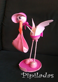 pipiladas cigüeña niña