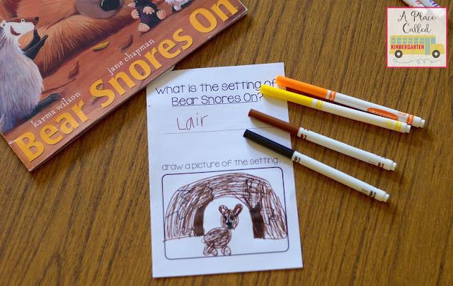 Comparing fiction and nonfiction at the Kindergarten level. This fiction and nonfiction activitity includes an anchor chart and a FREEBIE. Check out this blog post for a fiction/ nonfiction Bear Snores On freebie and lots of other mentor texts freebies. 
