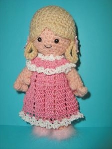 Free Crochet Pattern - Dress Outfit (for teddy bear) from the