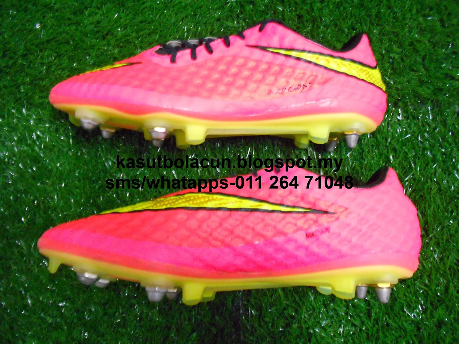 kasut bola nike phantom
