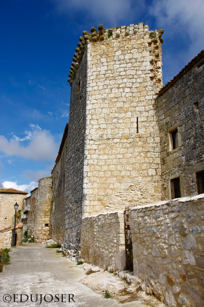 EDUJOSER MURALLA URBANA DE HAZA (Burgos)