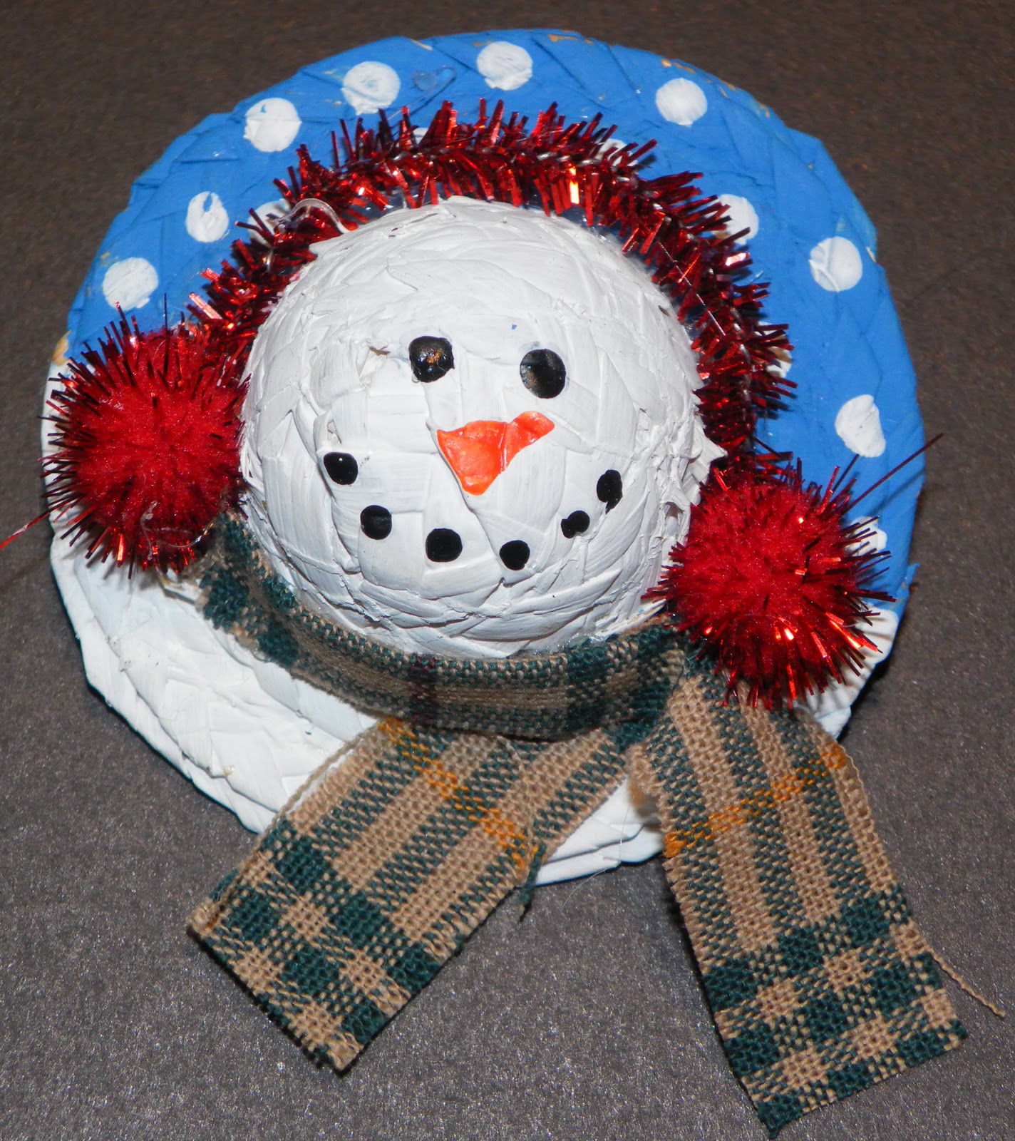 Fabulously Creative A JOLLY HAPPY SOUL WITH A CORN COB PIPE & A BUTTON NOSE & TWO EYES MADE OF