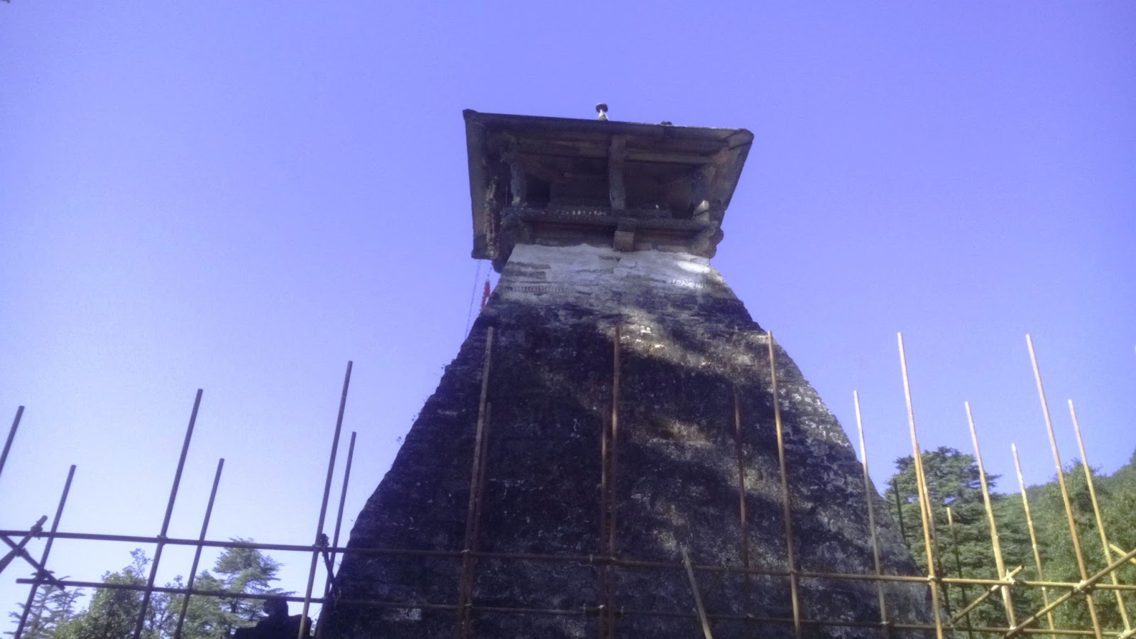 Basu Joshi बासु जोशी Journey of Devon Ke Dev Mahadev Temple Binsar