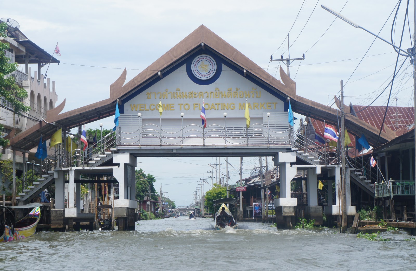 Damnoen Saduak Floating Market: Things To Do in Thailand