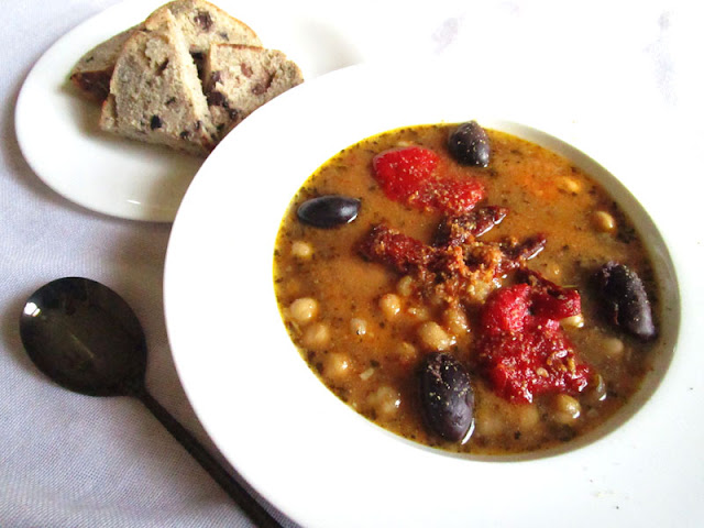 Tunisian Chickpea Soup