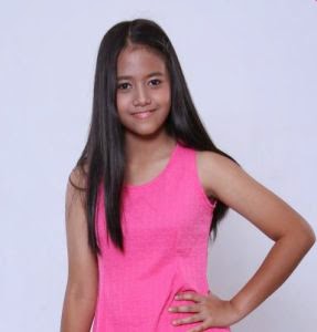 Lirik Lagu Hanin Dhiya - Give Your Heart A Break | Lirik Lagu TOP