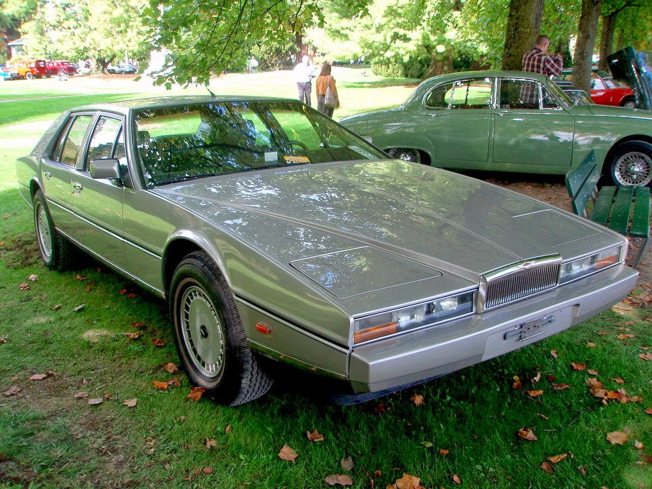 Aston Martin Lagonda 1982