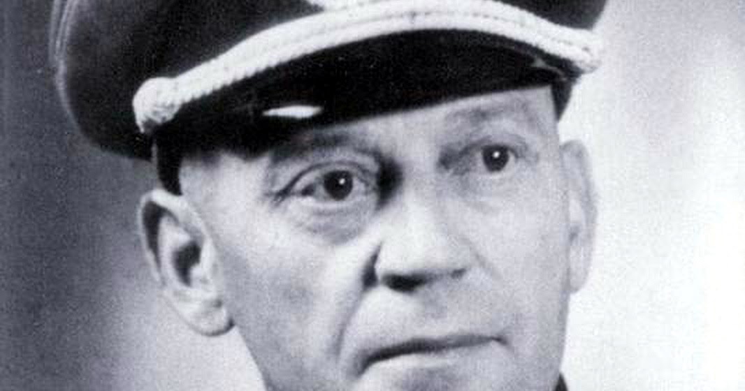 Ritterkreuzträger Studio Portrait of JohannHeinrich Eckhardt