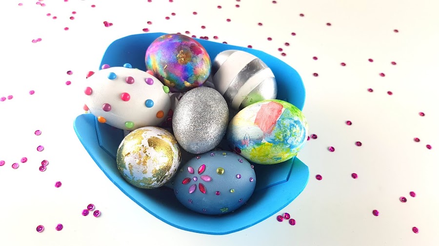 huevos de pascua easter eggs
