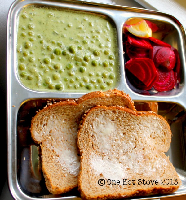 One Hot Stove Green Peas Curry (Vatana Rassa)