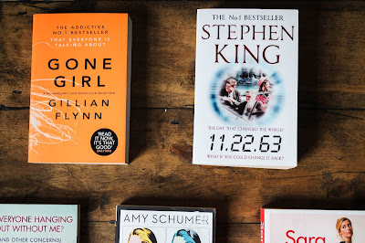 Typewriter teeth book haul  gone girl and 11.22.63 by stephen king